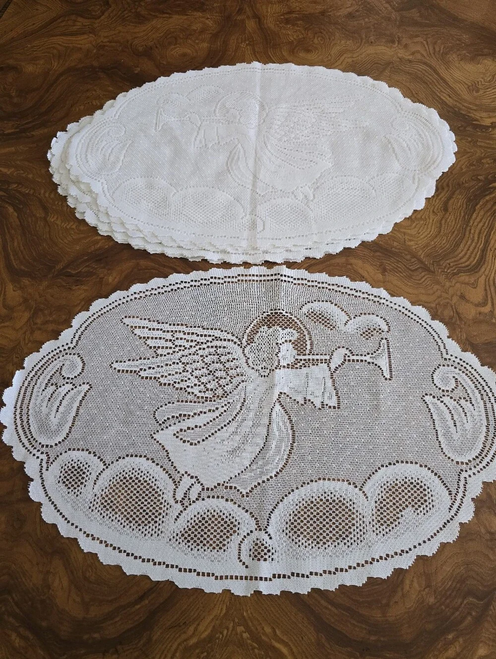 Heritage Lace Alpine Angels Oval Placemats, White, Set of 10 Vintage Holiday